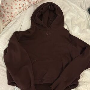 nike hoodie with pocket size xs